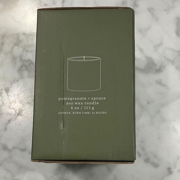 Paddywax Crate & Barrel Santa soy wax Candle with Red Hat match holder 4oz NWT - Picture 7 of 12